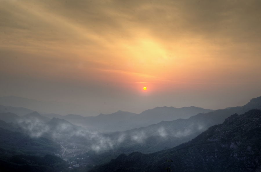 DSC_5619_20_21_22-1_tonemapped.jpg