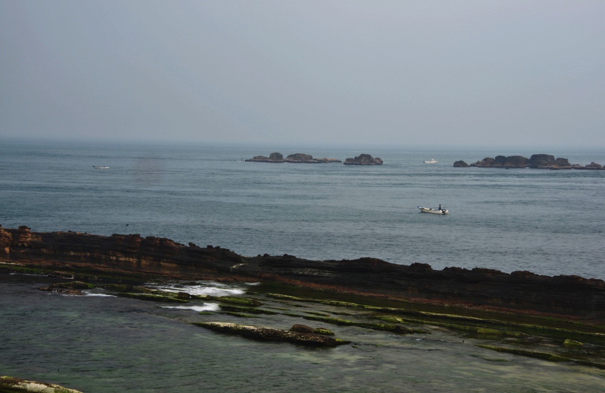 6.《雨的前兆》摄于台湾新北野柳.jpg