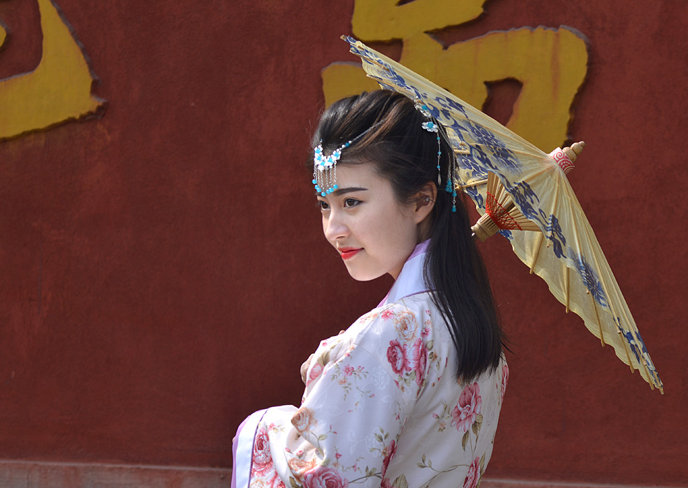 龙窝汉女.jpg