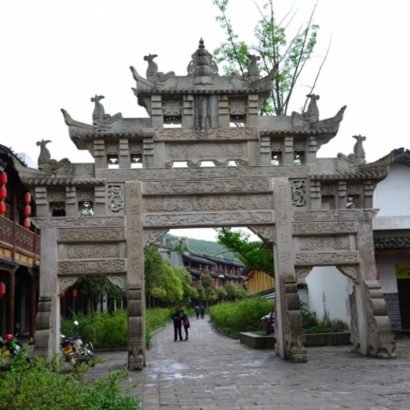 剑阁(雨中)