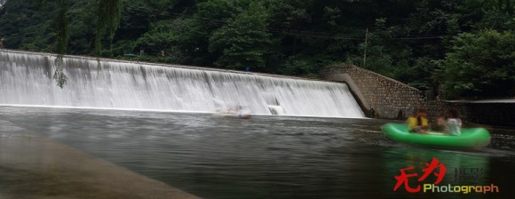 秦岭高冠瀑布