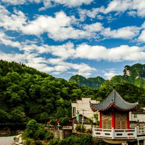 矮寨大桥