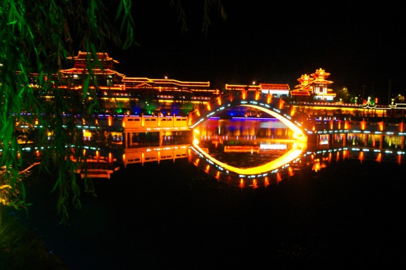 发组夜景