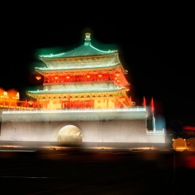 夜钟楼，四象