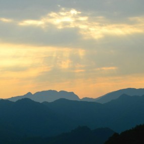 朝霞