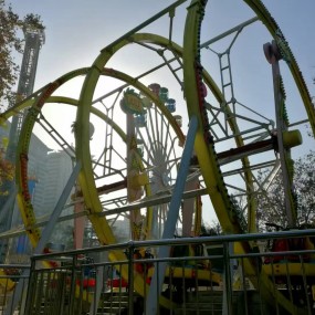 公园游乐场（手机拍摄）