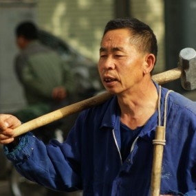 为了明天