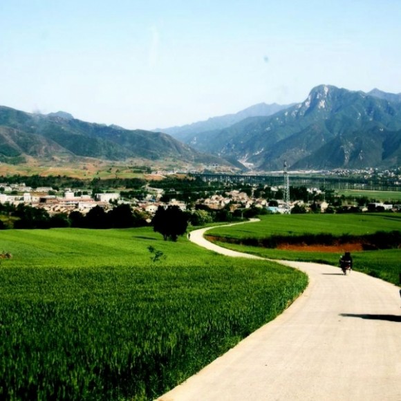 山路弯弯