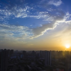 楼顶看夕阳