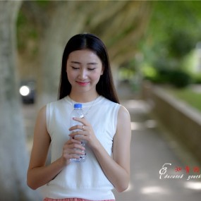 阳光女孩