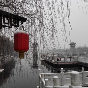 汉城湖雪景图