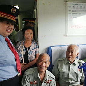 有爱心，很温馨（K817列车）