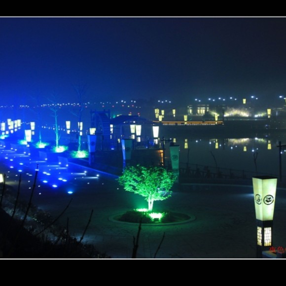 夜游汉城湖