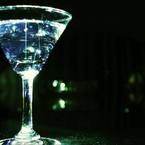 高脚杯