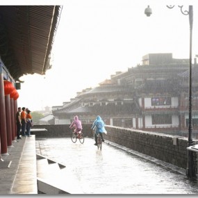 雨后城墙