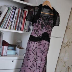 酒会的礼服