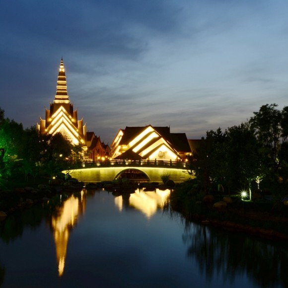 世博园夜景