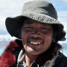 西藏人