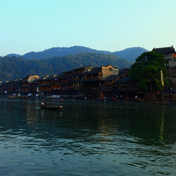 小城灵韵