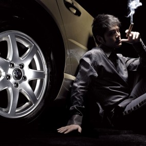 只见美女 大雅风尚汽车画报摄影作品~~~