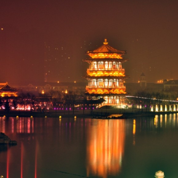 表头拍夜景