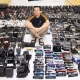 壮观！香港强人收藏1000台一次成像相机